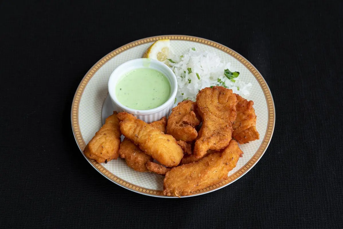 Apna Spicy Hut fish pakora Winnipeg crispy battered fritters